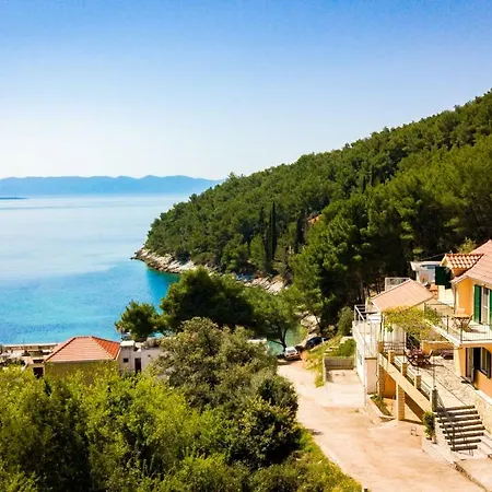 Apartman Pharia * Gdinj
